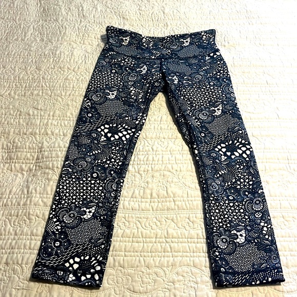 Lululemon Leggings - Picture 1 of 3